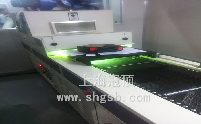 �Pӛ��ģ�߼�uv�̻��O��